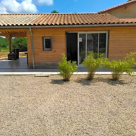 住宿加早餐酒店 Les D'ausilia Sablons (Gironde)